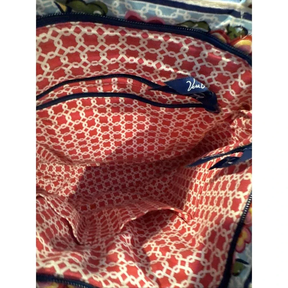 Vera Bradley Hope Garden Floral Women’s Shoulder Bag with Zip Closure Retired
